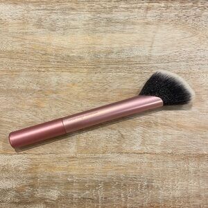 Real Techniques Brush